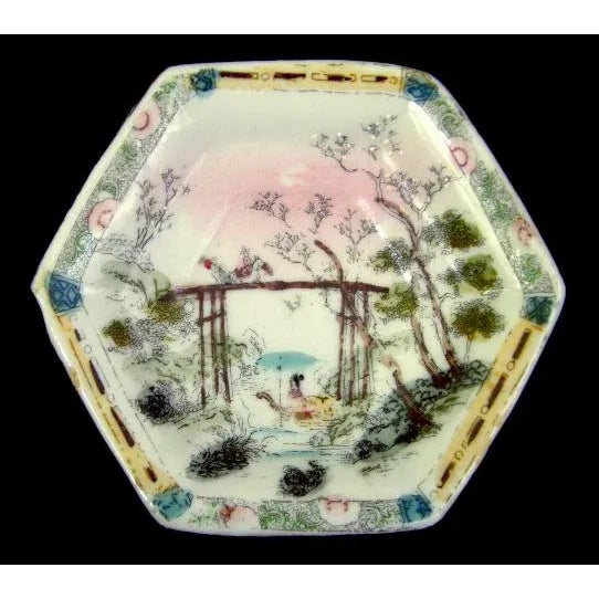 Antique Japanese Kutani Porcelain Tea Set- 8 Pieces For Sale In Atlanta - Image 6 of 7