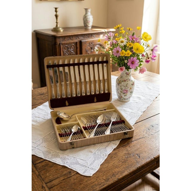 French 100 Apollo Cutlery Set for 12 in Silver-Plated Metal, 1950s, Set of 49 For Sale - Image 4 of 11