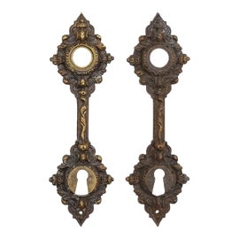 Example of Cabinetry Backplates