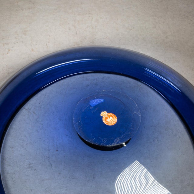 Signed Holmegaard Arne/Provence Large Sapphire Blue Bowl c.1955 For Sale In San Francisco - Image 6 of 6