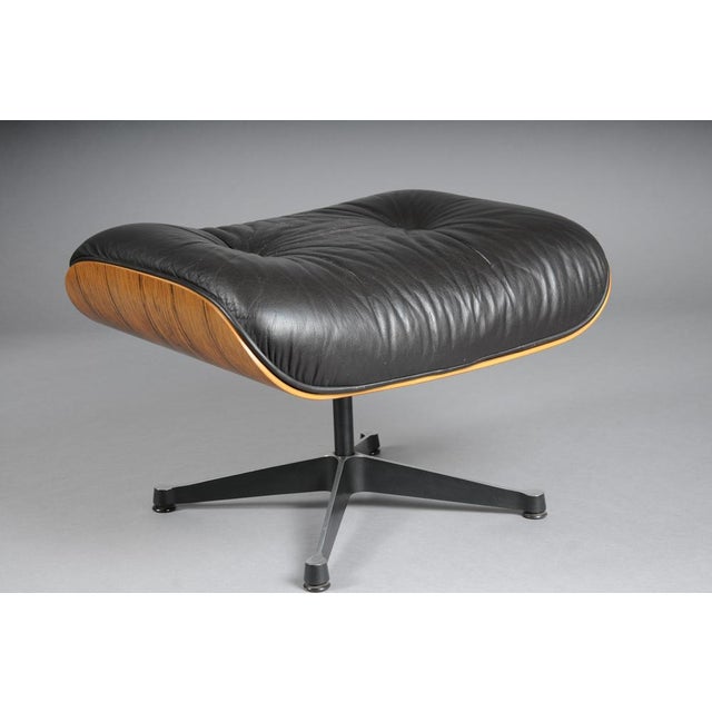 Set of Lounge Chair and Ottoman by Charles Eames for Herman Miller, 1960s For Sale - Image 18 of 18