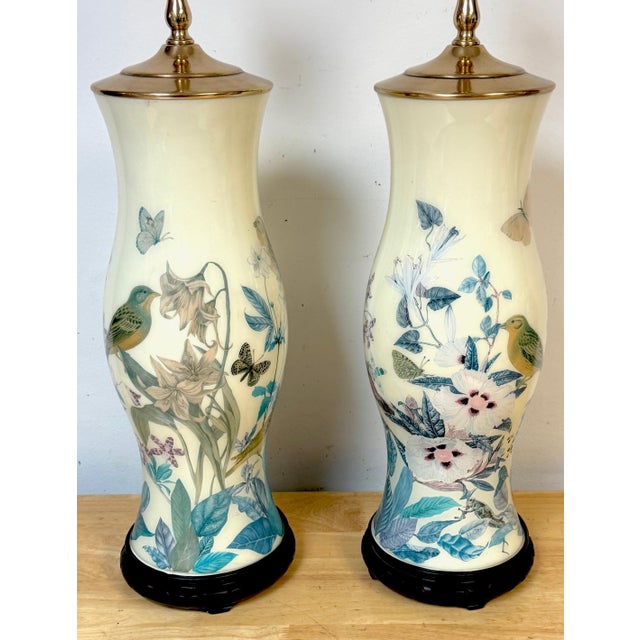 Pair of English Decoupage Yellow-Ground Bird & Botanical Lamps, circa 1970s For Sale - Image 9 of 13