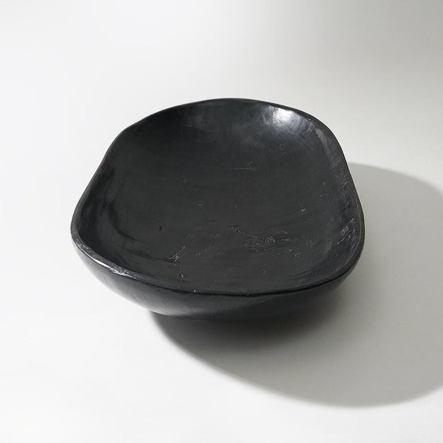 1960s Organic Shaped Black Wooden Bowl, 1960s For Sale - Image 5 of 14