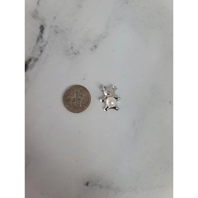 Contemporary Small Teddy Bear with Pearl Center Necklace 16" For Sale - Image 3 of 3