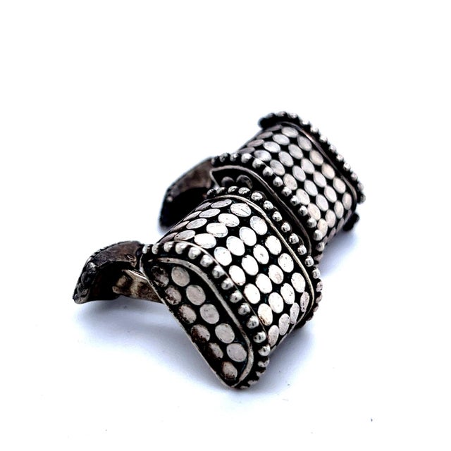 Metal 1990s Pair of John Hardy Estate Cufflinks Sterling Silver For Sale - Image 7 of 7