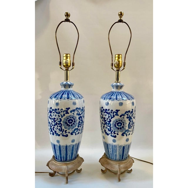 Chinese Porcelain Blue & White Traditional Chinoiserie Chinese Hand-Painted Table Lamps - A Pair For Sale - Image 3 of 9