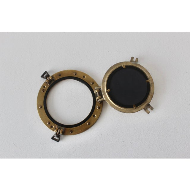 Vintage Small Scale Nautical Brass Port Hole Mirror Hollywood Regency For Sale - Image 9 of 10