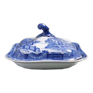 English Davenport Tea House Pattern Covered Serving Dish, C. 1800-25 For Sale