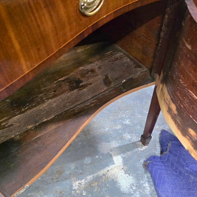 Wood English George III Hepplewhite Serpentine Mahogany Sideboard W/Solid Slab Top Faux Drawer Fronts, Concealed Twin Cabinets & Side Access Door,1790–1805 For Sale - Image 7 of 18