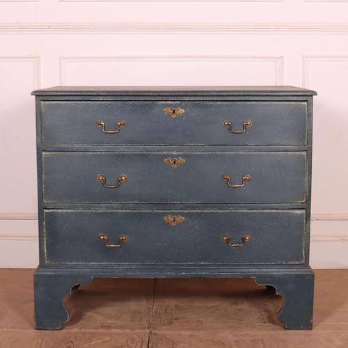 English Painted Chest of Drawers, 1890s For Sale - Image 10 of 10