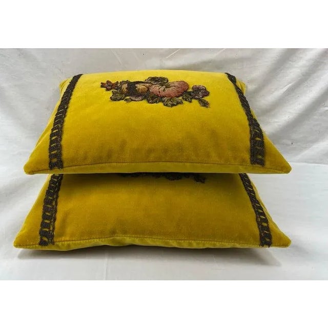 Pair of Custom Appliqué Pillows by Mla For Sale In Los Angeles - Image 6 of 9