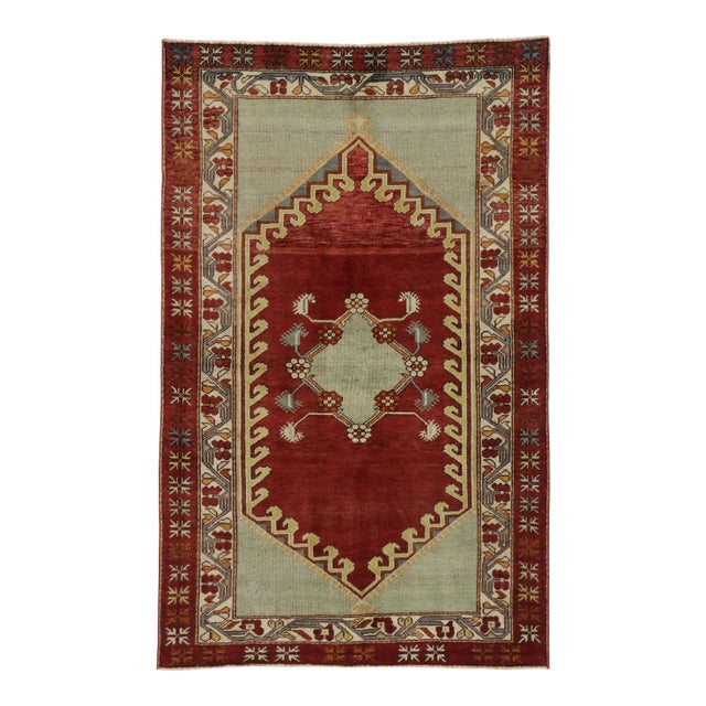 Vintage Turkish Oushak Rug - 03'08 X 05'10 For Sale