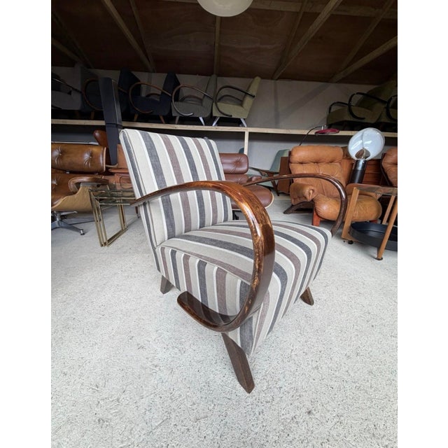 Bentwood Lounge Chair by Jindrich Halabala For Sale - Image 9 of 18