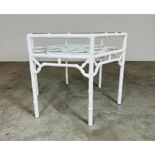 Chinese Vintage Chinese Chippendale Faux Bamboo White Lacquered Cocktail Center Table For Sale - Image 3 of 8