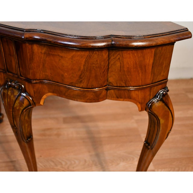 1920 Antique English Regency Burl Walnut Console Table One Drawer Accent Table For Sale - Image 4 of 15