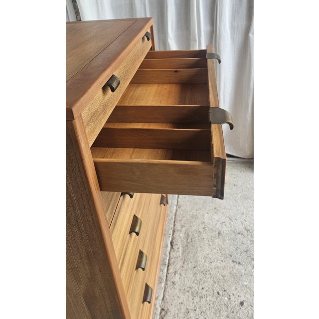 1950s Vintage Tall Dresser, Drexel Precedent Collection by Edward Wormley, Mid Century Modern Chest of Drawers For Sale - Image 5 of 18