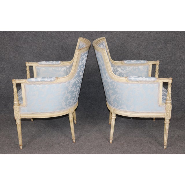 Maison Jansen Pair French Louis XV Style Blue Upholstered Bergères Chairs Attr to Jansen For Sale - Image 4 of 17