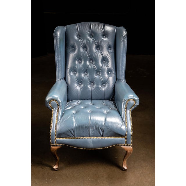 Traditional Vintage Tufted Leather Chesterfield Armchair in Powder Blue For Sale - Image 3 of 6