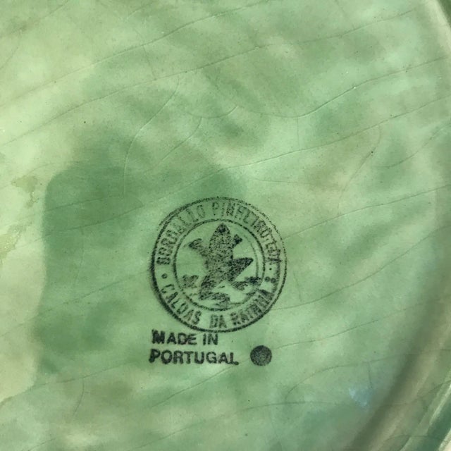 Late 20th Century Vintage Bordallo Pinheiro Green Ceramic Serving Plate For Sale - Image 5 of 7