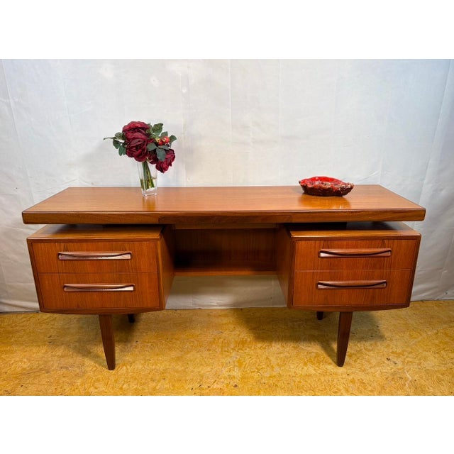 Wood Vintage Teak Desk by Victor Wilkins for G-Plan, 1960 For Sale - Image 7 of 12