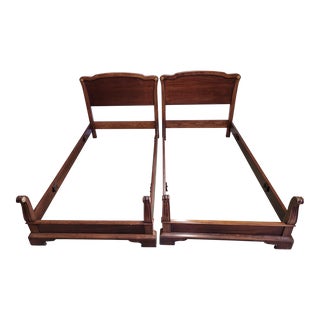 1930s Pair of Antique Neoclassical Style Twin Beds For Sale