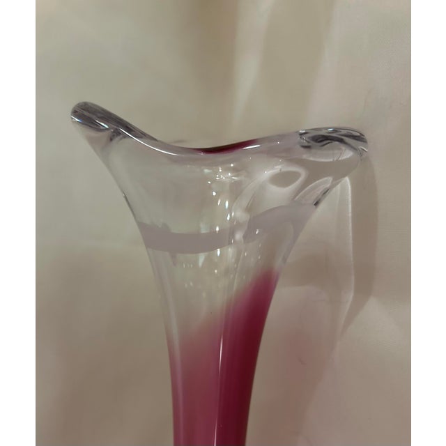 Mid 20th Century Vintage Swedish Flygsfors Coquille Pink Vase For Sale - Image 5 of 9