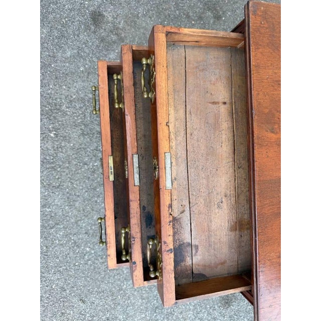 Antique American Ducan Phyfe Style Mahogany Work Side Table For Sale - Image 10 of 12