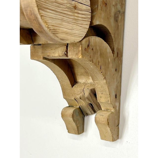 Beautiful vintage hand made corbel. Makes a great decorative accent hung on the wall as art or in a bookcase as a single...