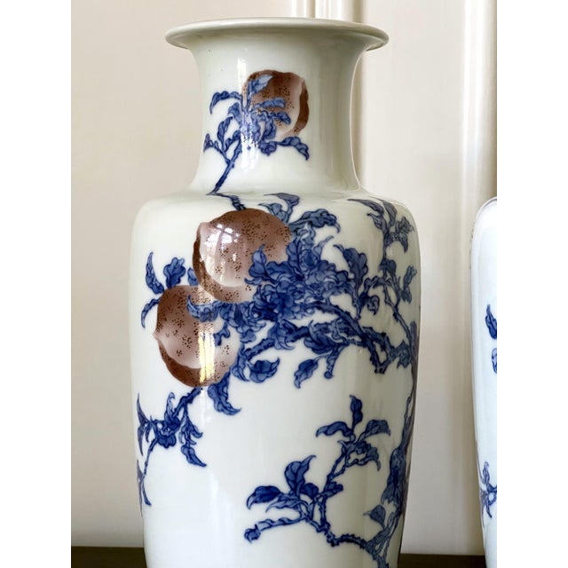 Pair of Rare Porcelain Commemorative Vases by Makuzu Kozan Meiji Period For Sale - Image 10 of 18