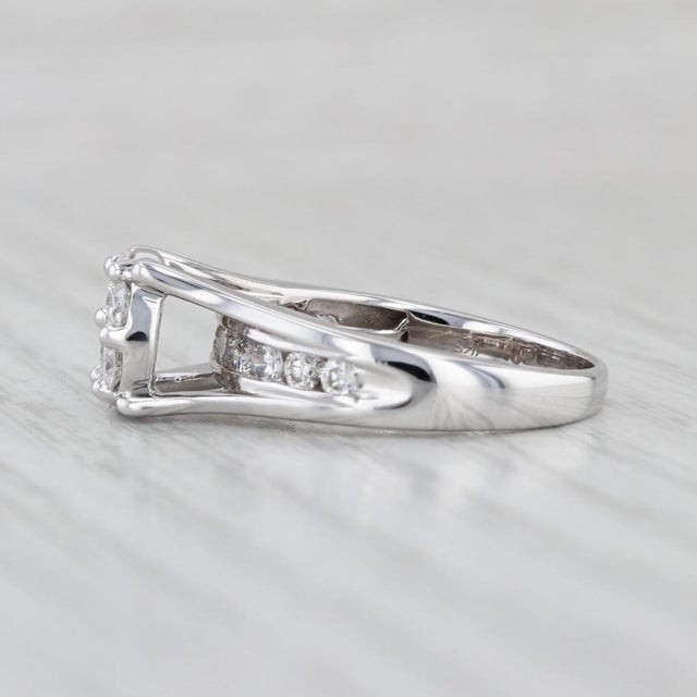 0.87ctw Diamond Cluster Engagement Ring 14k White Gold Size 6.75 For Sale - Image 4 of 8