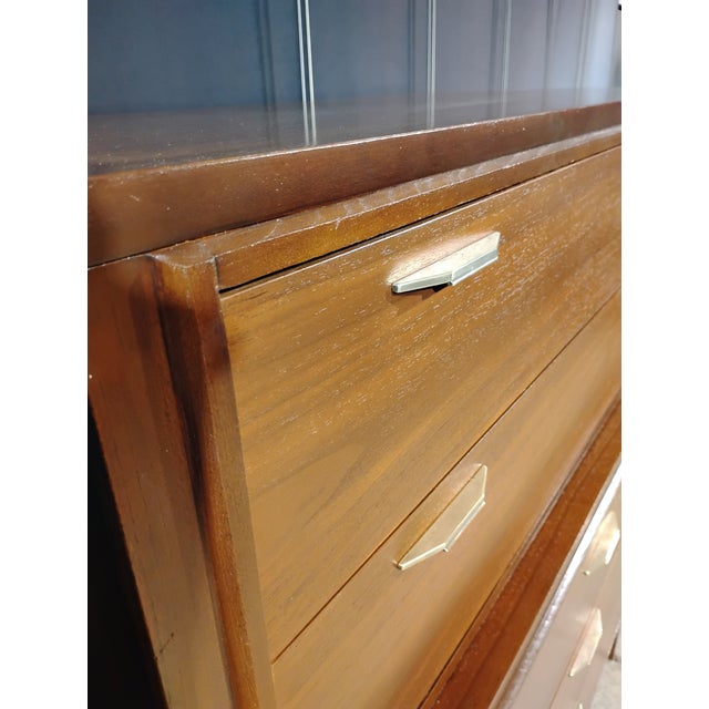 Mid 20th Century Kent Coffey Tempo Tallboy Mid Century Modern Dresser Chest of Drawers For Sale - Image 10 of 12