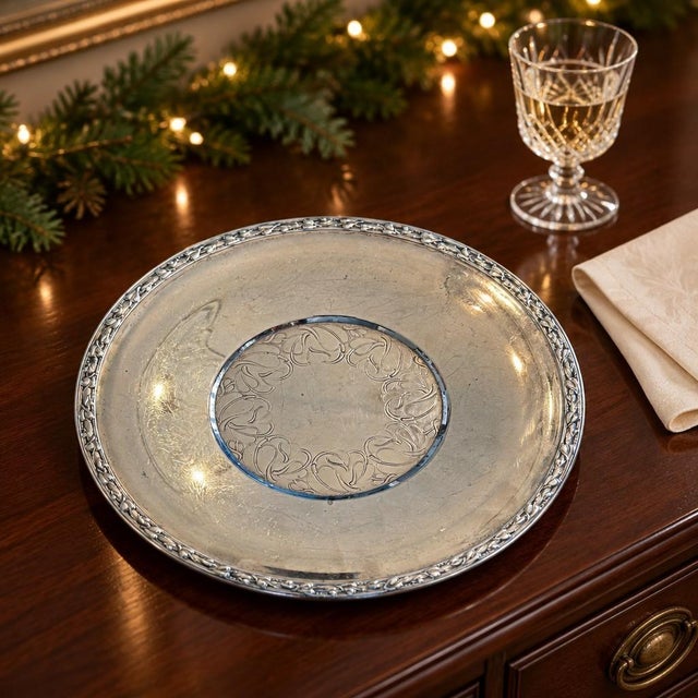 Vintage Wm a Rogers Meadowbrook Silverplate 10'' Sandwich Serving Tray-Oneida For Sale - Image 6 of 9