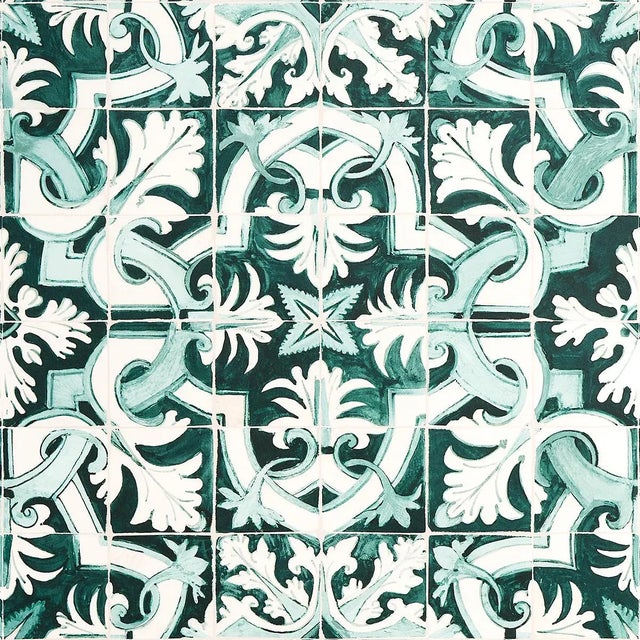 Sample - Schumacher X Mary McDonald Azulejos Wallpaper in Emerald For Sale In Charlotte - Image 6 of 6