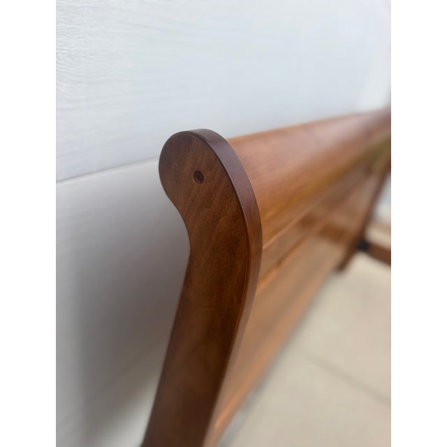 Bench-Made King Sleigh Bed Maple For Sale In Philadelphia - Image 6 of 12