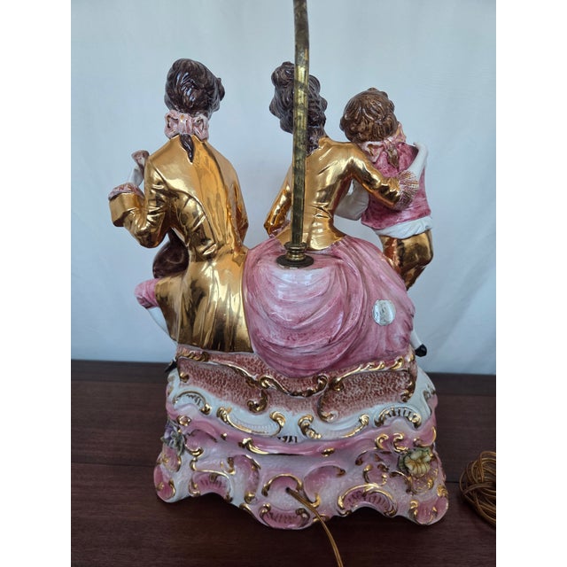 Pink 1950s Italian Azzolin Brothers Rococo Revival Porcelain Figural Table Lamp For Sale - Image 8 of 10