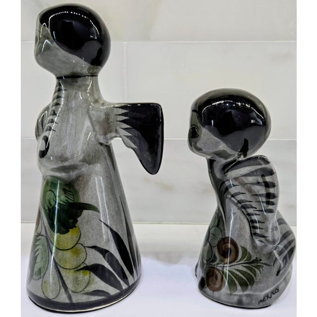 Mexican Vintage Tonalá Angel Figurine Pair – Mexican Folk Art Pottery Candlestick & Praying Angel, Hand Painted Floral For Sale - Image 3 of 13