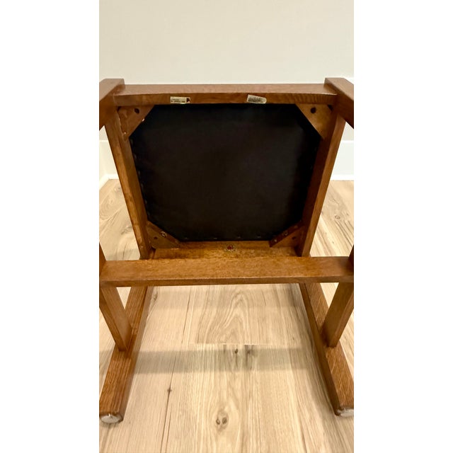 Stickley Mission Oak Leather Back Cottage Side Chair For Sale - Image 9 of 12