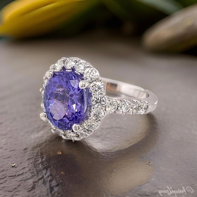 2010s Tanzanite Diamond Ring 14k White Gold 5.30 TCW Certified For Sale - Image 5 of 18