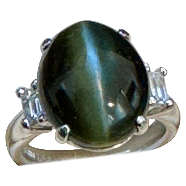 7.68 Ct Blue Green Cat's Eye Tourmaline Cocktail Ring with Diamonds in Platinum For Sale - Image 15 of 18