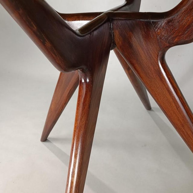 Italian Round Table with Cream Glass Top by Osvaldo Borsani, 1950s For Sale - Image 3 of 9