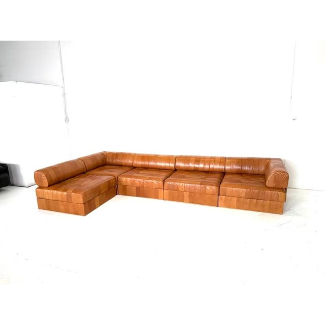 Manufacturer: De Sede Designer: De Sede Design Team Model: DS 88 / 1088 Upholstery: Nappa leather Color: Brown Dimensions:...