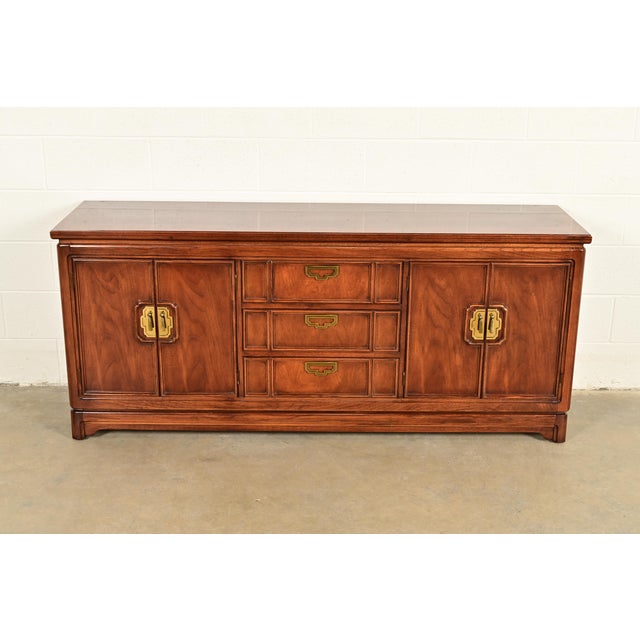 Mid-Century Modern Thomasville Mid-Century Hollywood Regency Chinoiserie Walnut Long Dresser or Credenza, Circa 1970s For Sale - Image 3 of 15
