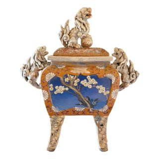 1930's Chinese Satsuma-Style Censer With Foo Lion Finial For Sale