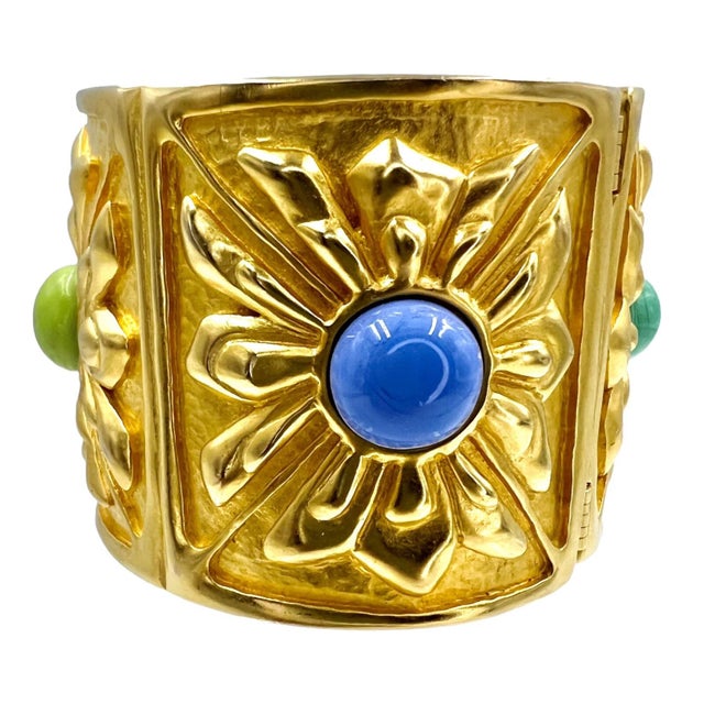 1990s 90s Karl Lagerfeld Gripoix Cuff Bangle Goossens Strass Gold Plated Wide France Opens For Sale - Image 5 of 12