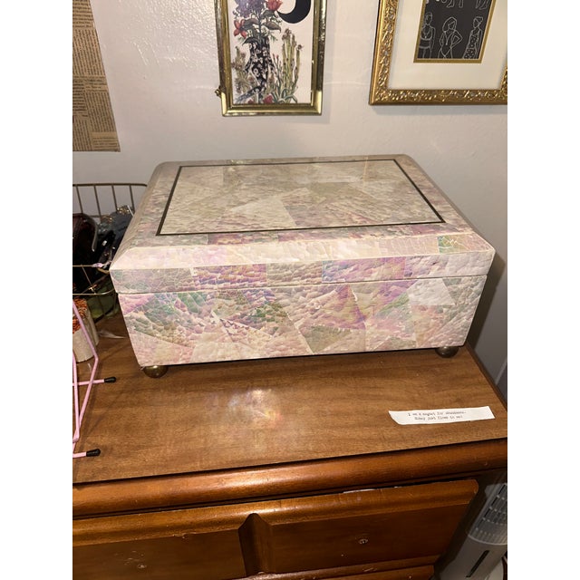 Mid-Century Modern 1980s Maitland Smith Mother of Pearl Box For Sale - Image 3 of 6