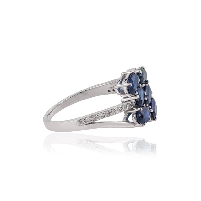 Metal 1.48ct Blue Sapphire & Diamond Cluster Ring in 14k White Gold Size 6.5 For Sale - Image 7 of 17