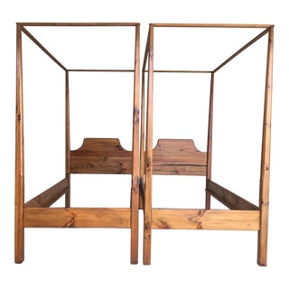 Habersham Plantation Shaker Style Twin Size Tester Poster Beds - a Pair For Sale