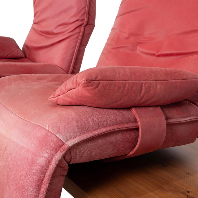 Free Motion Epos 2 Leather Two-Seater Red Electric Function Sofa from Koinor For Sale - Image 13 of 18