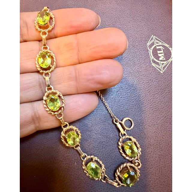 8 Carat Genuine Natural Peridot Tennis Bracelet 14 Karat Yellow Gold 14.7 Gram For Sale In New York - Image 6 of 8