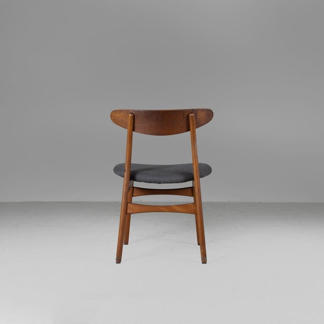Chairs in Grey Fabric from Hans J. Wegner, 1960s, Set of 6 For Sale - Image 4 of 16